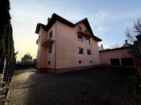 дом по адресу Коротка, 1