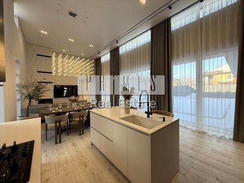 будинок за адресою Миколи Леонтовича вул., 1