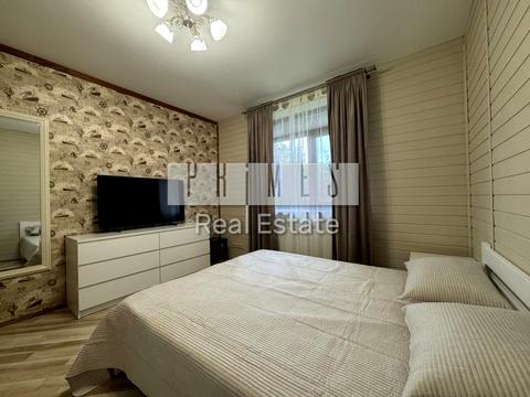 будинок за адресою Квітнева