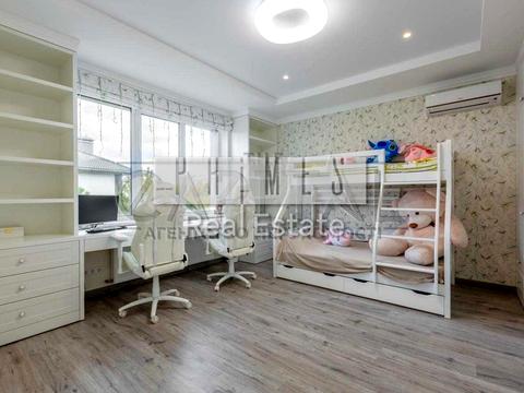 будинок за адресою Миколи Леонтовича вул.