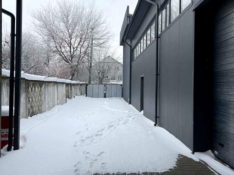 комерційна за адресою Романа Шухевича вул. (Курчатова), 19