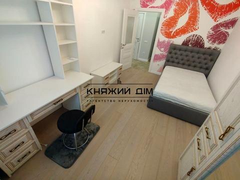 квартира за адресою Світла вул., 3 к2