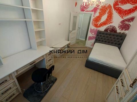 квартира за адресою Світла вул., 3 к2