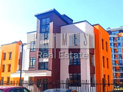 комерційна за адресою Прорізна вул., 1