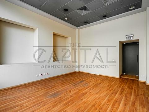 коммерческая по адресу Большая Васильковская ул. (Красноармейская), 23а 