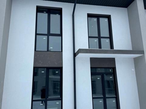 дом по адресу Тополина