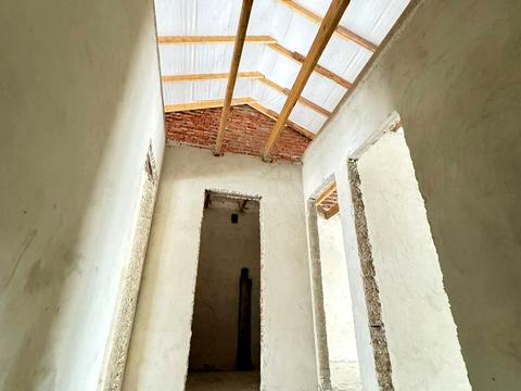 дом по адресу Тополина