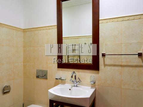 будинок за адресою Ярослава Мудрого вул.