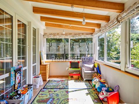 будинок за адресою Ярослава Мудрого вул.