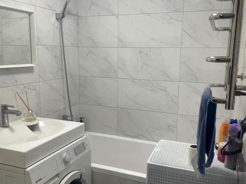 квартира за адресою Заводська вул., 61