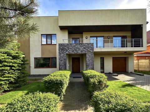 будинок за адресою смт. Обухівка, Строителей