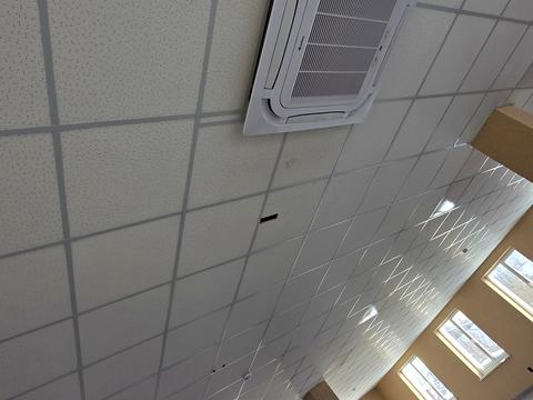 комерційна за адресою Івана Сірка вул., 11