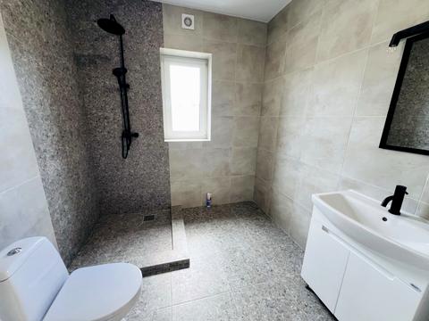 будинок за адресою смт. Обухівка, Соснова