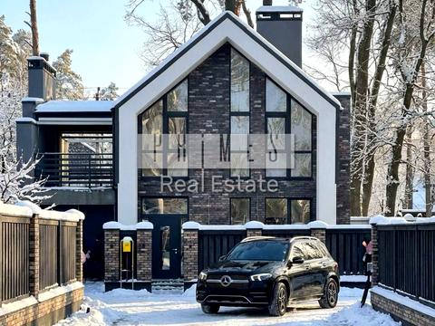 дом по адресу Евгения Коновальца ул.