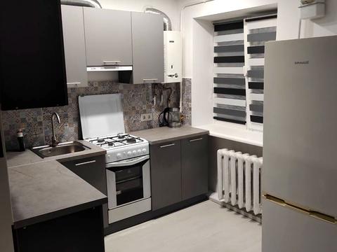 квартира за адресою Братів Дужих вул. (Володимира Комарова), 14а