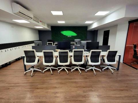 комерційна за адресою Гетьмана Павла Скоропадського вул. (Льва Толстого), 35-39