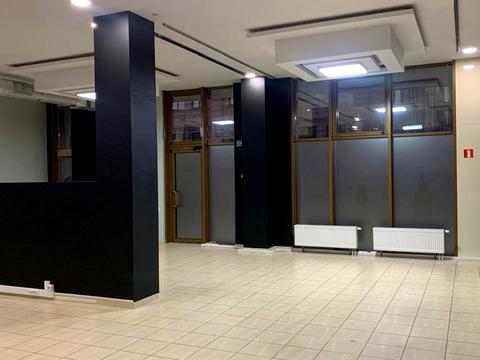 комерційна за адресою Івана Луценка пров., 3/7