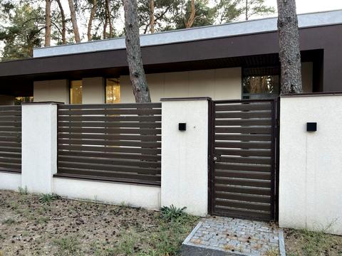 будинок за адресою смт. Обухівка, Ласточкина