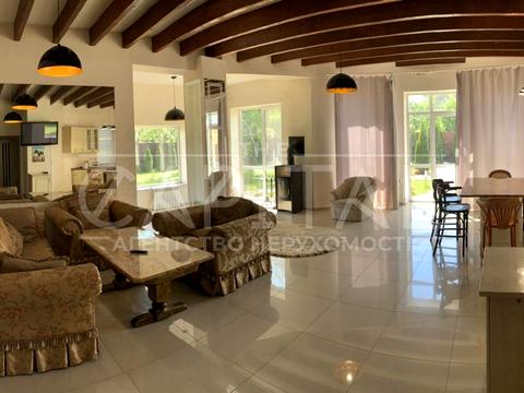 будинок за адресою Озерна вул.