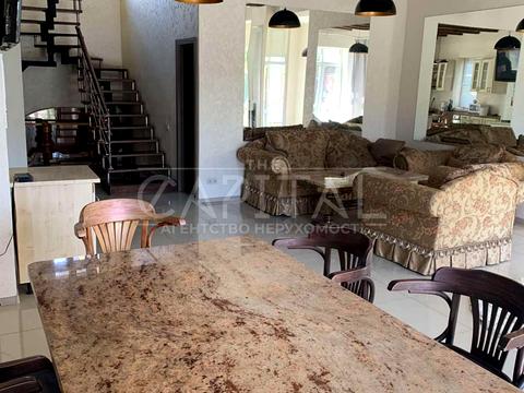 будинок за адресою Озерна вул.