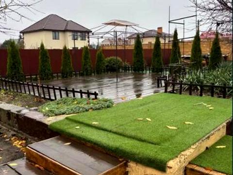 будинок за адресою Уютный переулок