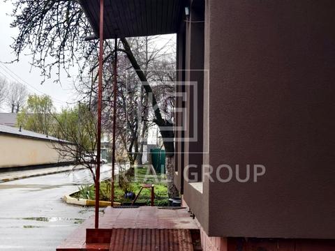 коммерческая по адресу Мира ул., 16