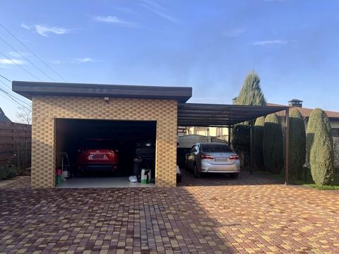 будинок за адресою смт. Обухівка, Незалежності