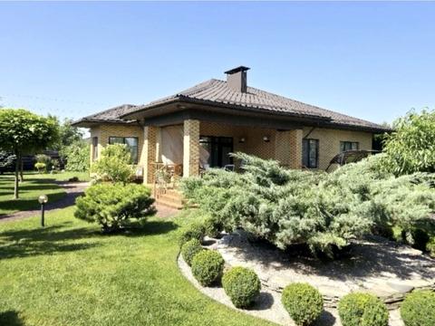 будинок за адресою смт. Обухівка, Незалежності