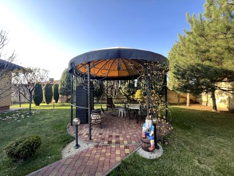 будинок за адресою смт. Обухівка, Незалежності