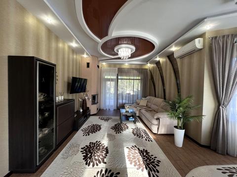 будинок за адресою смт. Обухівка, Незалежності