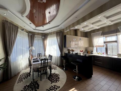 будинок за адресою смт. Обухівка, Незалежності