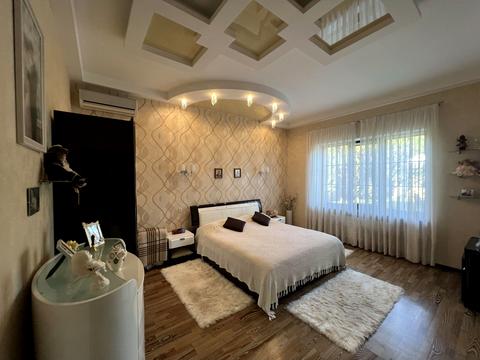 будинок за адресою смт. Обухівка, Незалежності