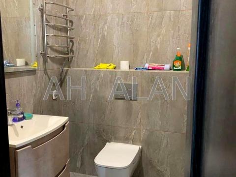 комерційна за адресою Київ, Микільсько-Слобідська вул., 15