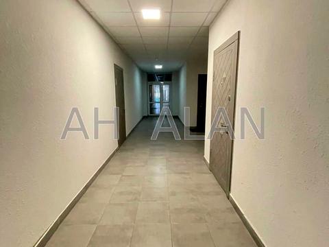 комерційна за адресою Київ, Микільсько-Слобідська вул., 15