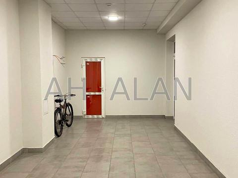 комерційна за адресою Київ, Микільсько-Слобідська вул., 15