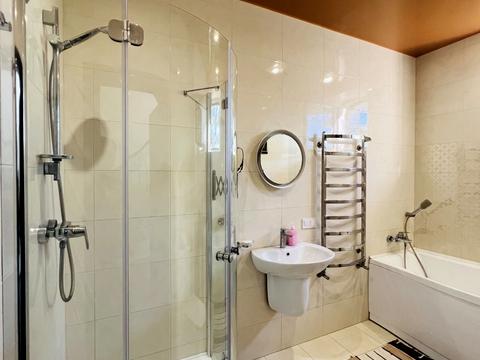 будинок за адресою смт. Обухівка, Нова