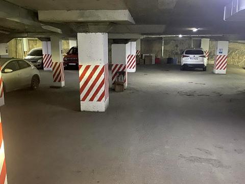 паркоместо по адресу Вице-адмирала Жукова переулок, 17