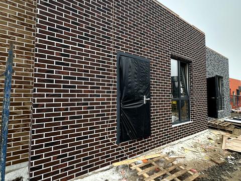 дом по адресу Зоряна