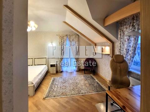 будинок за адресою Богатирська вул.