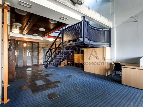 коммерческая по адресу Дегтяревская ул., 33б