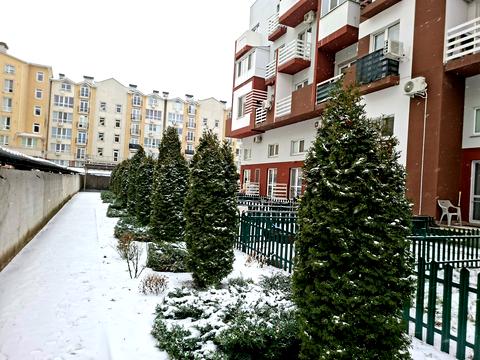 квартира за адресою Владислава Бувалкіна вул., 7-Б К2