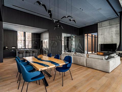 дом по адресу с. Гнедин, Центральная ул.