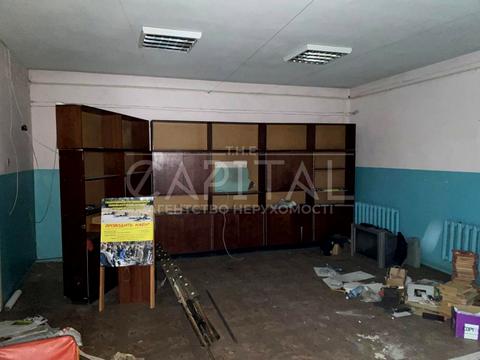 комерційна за адресою Привокзальна вул., 12а