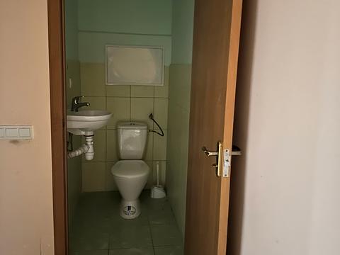 комерційна за адресою Джона Ленона вул., 35