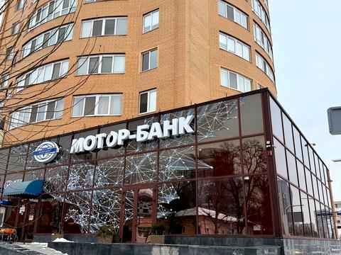 комерційна за адресою Павла Нірінберга вул. (Баумана), 10-Б