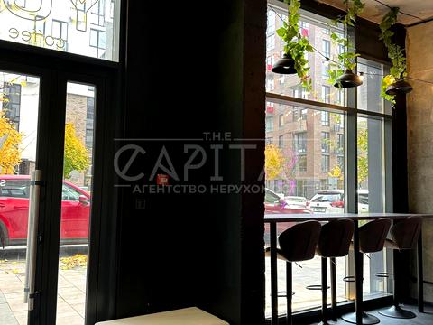 комерційна за адресою Туполєва академіка вул., 2к18