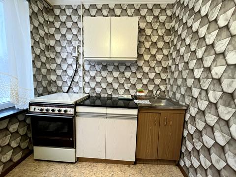 квартира за адресою Івана Дзюби вул. (Сім'ї Сосніних), 12