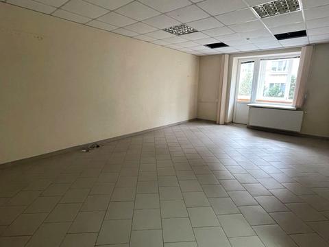 комерційна за адресою Князя Острозького вул., 46