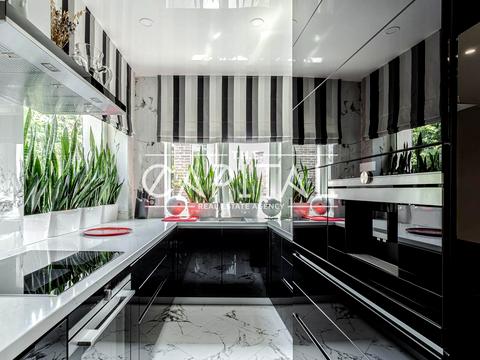 будинок за адресою Миколи Миклухи-Маклая вул. (Дежнєва)