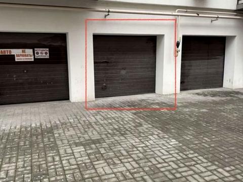 паркоместо по адресу Сімейна ул., 5